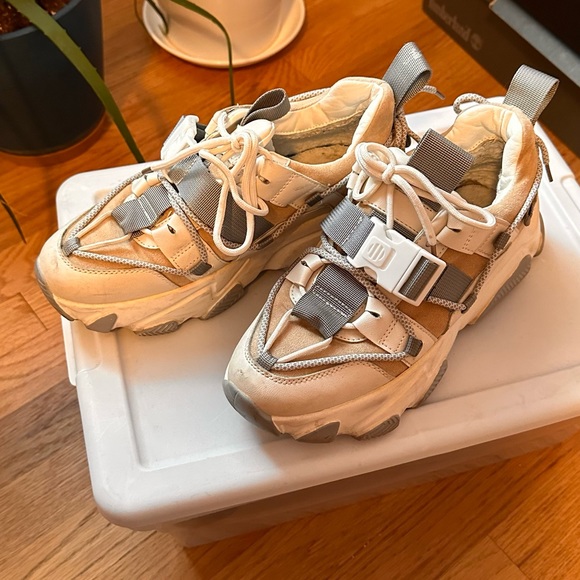 Neutral Beige Gray Platform Buckle Laces Unique Sneakers size 8.5 39 - Picture 2 of 5